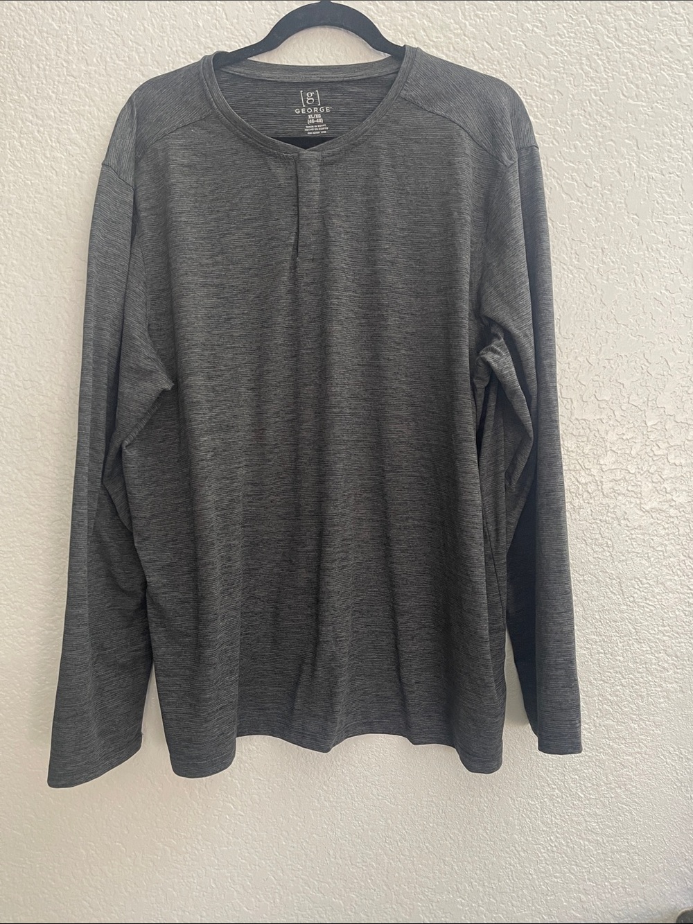 George Men's Long-Sleeve Heather Charcoal Henley